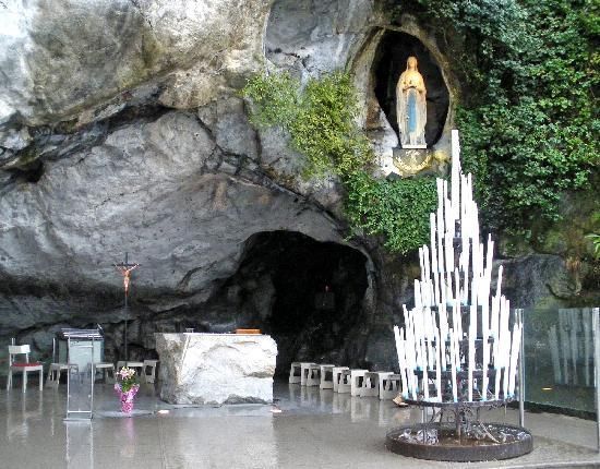 lourdes -